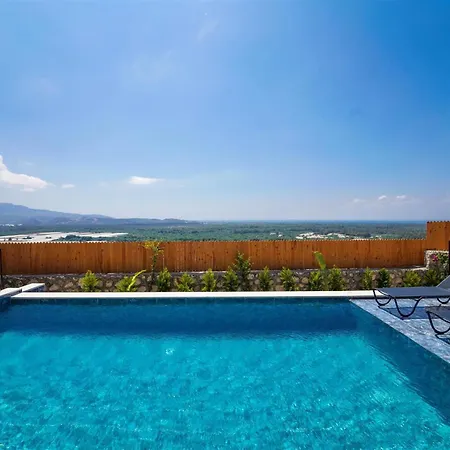 Villa Kayra 1 Red